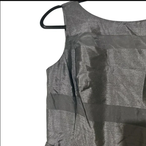 NWT Taylor Sleeveless Organza Little Black Cocktail Dress Sz 6 - Picture 6 of 13